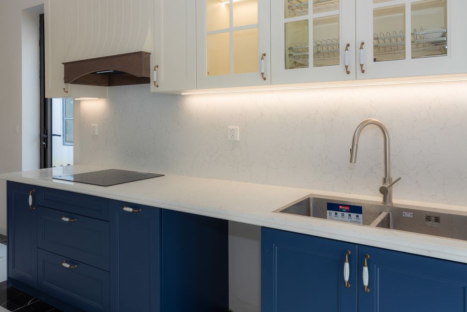 Installation of custom cabinet hardware